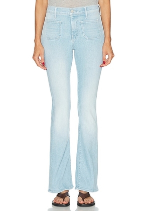 MOTHER Patch Pocket Weekend Jeans in Sauced By Six - Blue. Size 25 (also in 23, 24, 26, 27, 28, 29, 30, 31, 32, 33, 34).