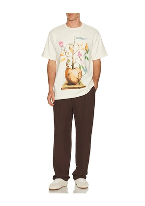 Pas Une Marque Apple Lenin Tee in Cream. Size S. Also in L, M, XL/1X.