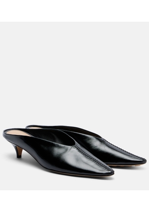 Bottega Veneta Virna leather mules