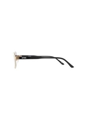 Otra Hannah Sunglasses in Metallic Gold.