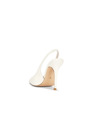 RAYE Sloan Slingback Pump in Ivory. Size 10. Also in 8, 9, 9.5.