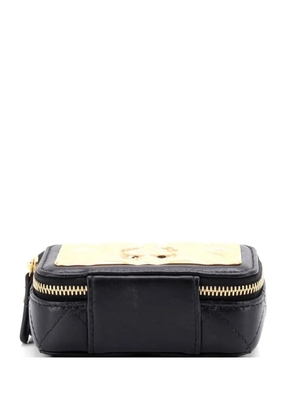 CHANEL Pre-Owned Golden Plate Zip Around Vanity Case with Chain Quilted Metal and Lambskin Extra Mini clutch bag - Black