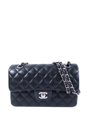 CHANEL Pre-Owned CC turn-lock Classic shoulder bag - Black