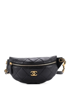 CHANEL Pre-Owned Quilted CC Logo Chain Zip Waist Bag Quilted Lambskin belt bag - Black