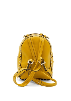 Valentino Garavani Pre-Owned Rockstud mini backpack - Yellow