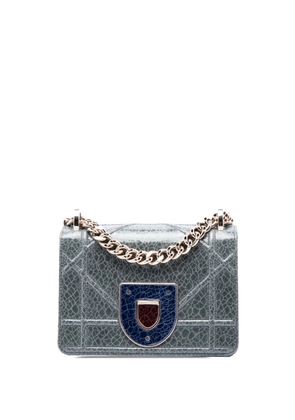 Christian Dior Pre-Owned 2016 Mini Crackled Deerskin Diorama Flap crossbody bag - Grey