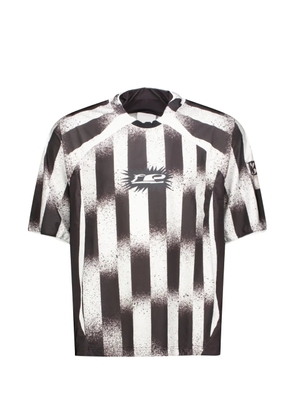 Le Pere Torn stripe-print T-shirt - Black