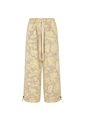 Cmmn Swdn floral-print drawstring trousers - Neutrals