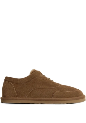 12 STOREEZ shearling derby hoes - Brown