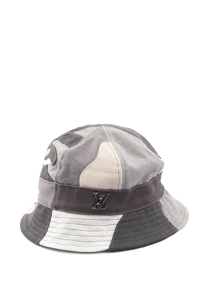Louis Vuitton Pre-Owned 2023 Portrait bucket hat - Grey
