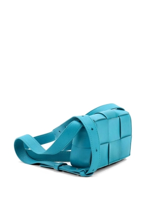 Bottega Veneta Pre-Owned Cassette Maxi Intrecciato Leather Extra Mini crossbody bag - Blue