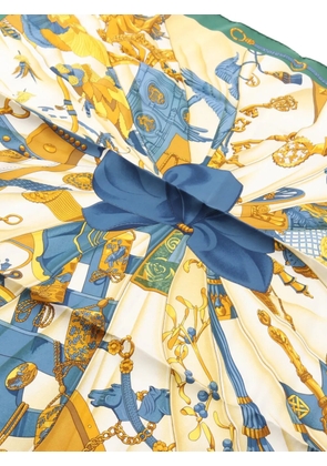 Hermès Pre-Owned 90 2010 Soleil de Soie scarf - Neutrals