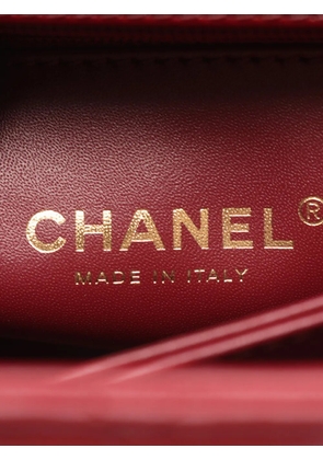CHANEL Pre-Owned 2021s Chevron two-way leather handbag - Red