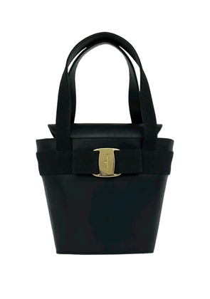 Ferragamo Pre-Owned 2010-2026 Leather Vara Bow Top Handle bucket bag - Brown