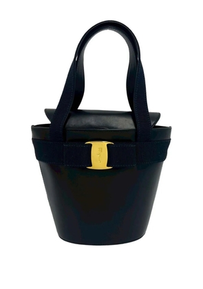 Ferragamo Pre-Owned 2010-2026 Leather Vara Bow Top Handle bucket bag - Blue