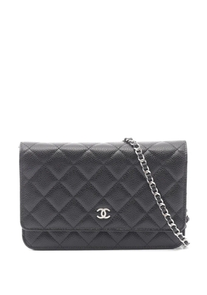 CHANEL Pre-Owned 2021s Matelassé chain shoulder bag - Black