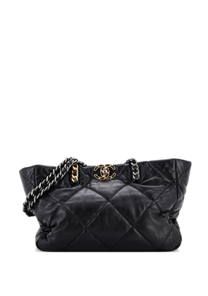 CHANEL Pre-Owned 19 Shopping Bag Quilted Leather East West tote bag - Black