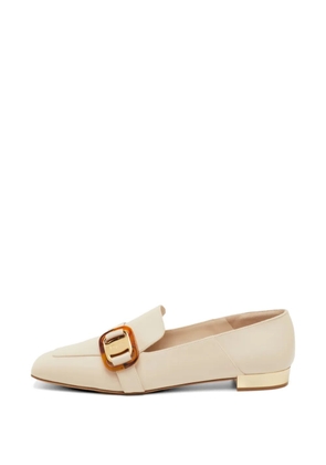 Ferragamo Pre-Owned buckle-detail leather loafers - Neutrals