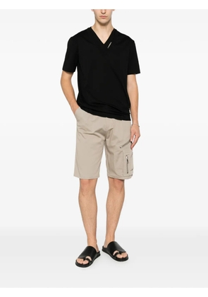 Les Hommes Urban logo-plaque V-neck T-shirt - Black