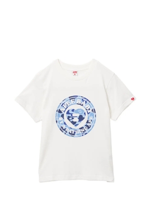 APEE™ by *A BATHING APE® Camo heart logo T-shirt - White