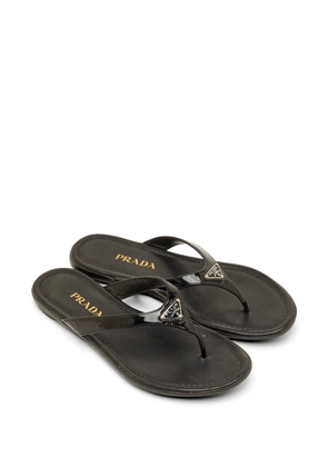 Prada Pre-Owned triangle logo thong flip-flops - Black