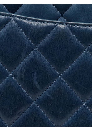 CHANEL Pre-Owned 2009-2010 large Classic diamond-quilted shoulder bag - Blue