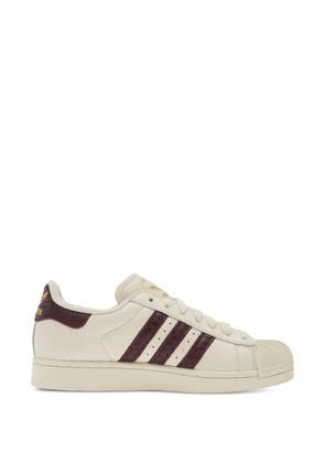 adidas Superstar sneakers - White