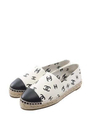 CHANEL Pre-Owned 1986-1988 Coco Mark espadrilles - White