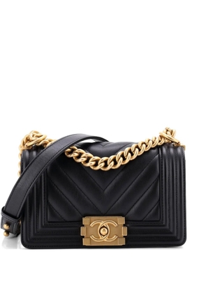 CHANEL Pre-Owned Boy Flap Bag Chevron Lambskin Small shoulder bag - Black