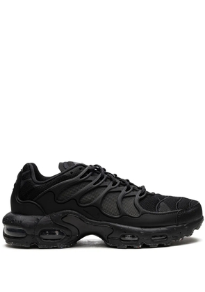 Nike Air Max Terrascape Plus 'Triple Black' sneakers
