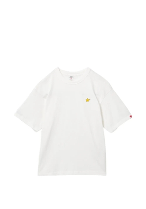 APEE™ by *A BATHING APE® Milosta patched T-shirt - White