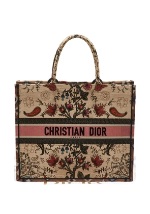 Christian Dior Pre-Owned Book Tote floral-embroidered tote bag - Neutrals