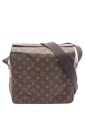 Louis Vuitton Pre-Owned 2006 Naviglio Monogram shoulder bag - Brown