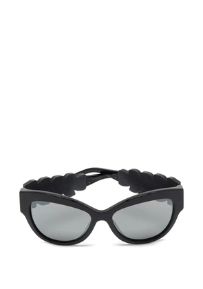 Fendi Pre-Owned Crystal-embellished cat-eye sunglasses - Black