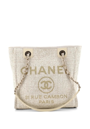 CHANEL Pre-Owned North South Deauville Tote Raffia with Glitter Detail Small shoulder bag - Neutrals