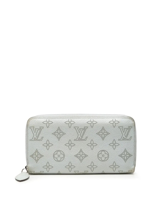Louis Vuitton Pre-Owned 2021-2026 Monogram Mahina Zippy Wallet long wallets - Grey