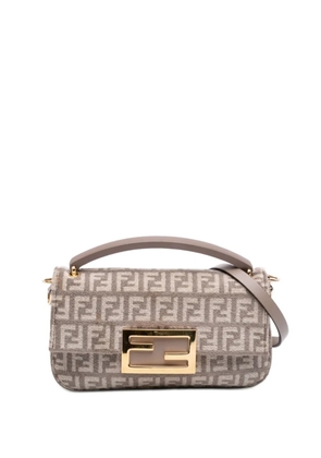 Fendi Pre-Owned 2010-2026 Zucchino Velvet Baguette Phone Pouch satchel - Brown