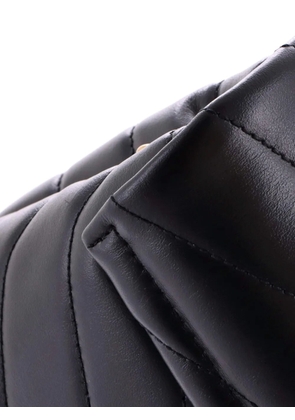 Saint Laurent Pre-Owned Loulou Shoulder Bag Matelasse Chevron Leather Toy crossbody bag - Black