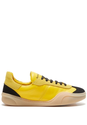 Acne Studios panelled low-top sneakers - Yellow