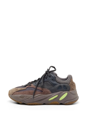 adidas Yeezy Boost 700 sneakers - Brown