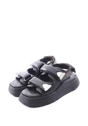 Louis Vuitton Pre-Owned 2025 Chameleon touch-strap platform sandals - Black