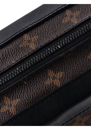 Louis Vuitton Pre-Owned Solar Ray Soft Trunk Bag Monogram Canvas crossbody bag - Black