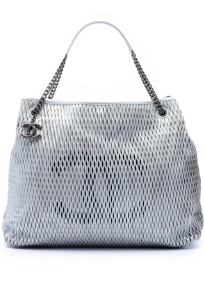 CHANEL Pre-Owned 2014-2015 CC Perforated Leather tote bag - Grey