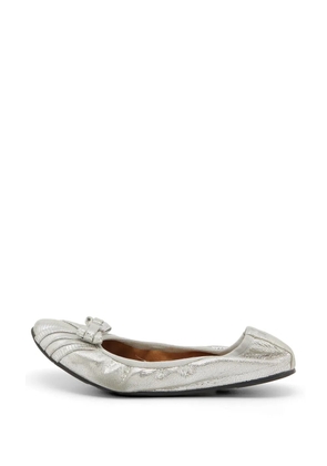Ferragamo Pre-Owned bow-detail metallic ballet flats - Silver