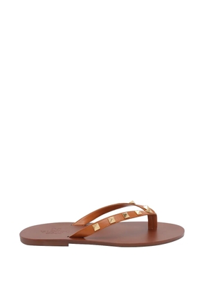 Valentino Garavani Rockstud flip flops - Brown