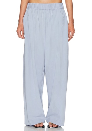 St. Agni Everyday Relaxed Pant in Sky - Baby Blue. Size S (also in ).