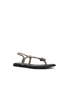 Havaianas Una A?a? Sandal in Black. Size 39. Also in 40, 35, 36, 37, 38.