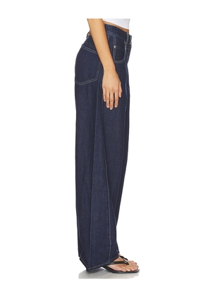 LEVI'S Super Baggy Barrel in Blue. Size 24. Also in 25, 26, 27, 28, 29, 30, 31, 32.