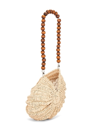 petit moments Sirena Shell Bag in Beige.
