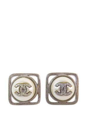 CHANEL Pre-Owned CC logo earrings - Silver